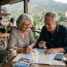 compagnon de voyage senior pour la thaïlande